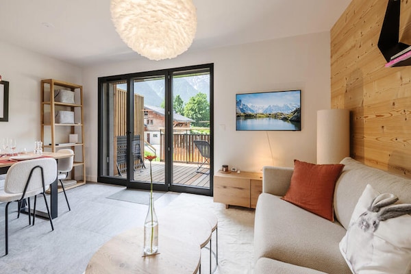 Stijlvol appartement aan de voet van de Mont Blanc met tuin en bergzicht - thumbnail 4
