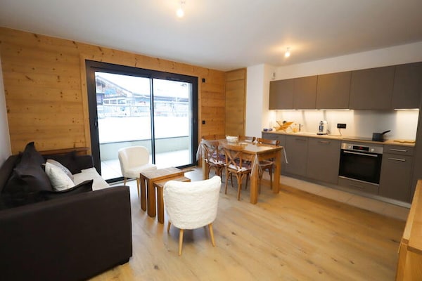 Appartement aan de voet van de Mont Blanc met oostelijk uitzicht in Les Houches - thumbnail 2