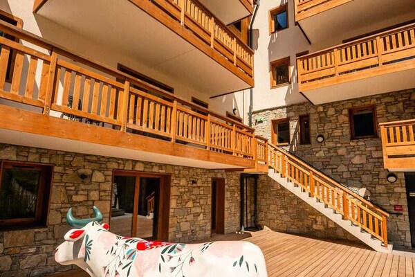 Duplex voor 10 personen op 350m van de piste in Champagny-en-Vanoise - thumbnail 4