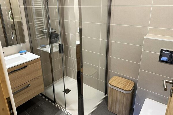 Chalet Flore: knus appartement met bergzicht bij Combloux - thumbnail 6