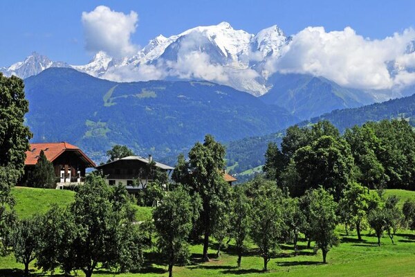 Appartement 6 pers. in Combloux met zwembad, sauna & uitzicht op de Mont Blanc - thumbnail 2