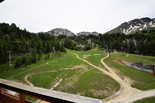 Résidence Le France: knusse studio met panoramisch uitzicht in Plagne Centre - thumbnail 6