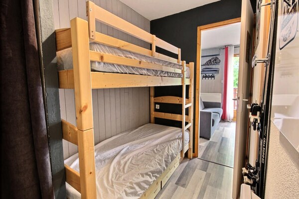 Compacte studio voor 4 personen, op 100 meter van de skilift in Saint Jean d'Aulps - thumbnail 4