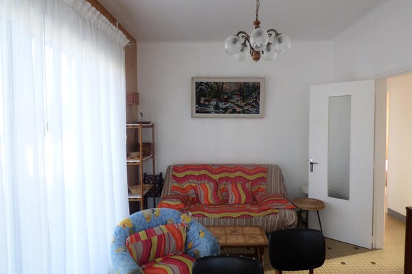 Vintage appartement met tuin op 800m van strand in Saint-Gilles-Croix-de-Vie - thumbnail 3