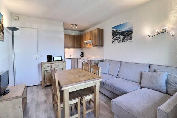 Appartement aan de piste in Les Allues met uitzicht op de Alpen - thumbnail 4