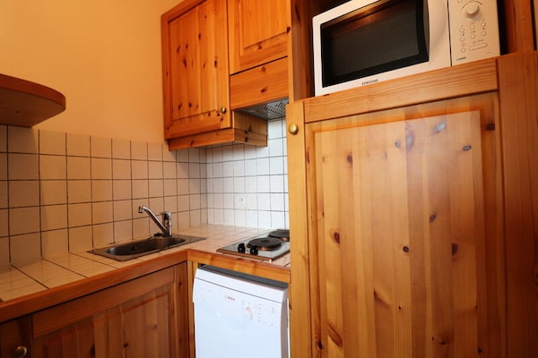 Gezellig ski-in/ski-out appartement in Les Allues - thumbnail 6