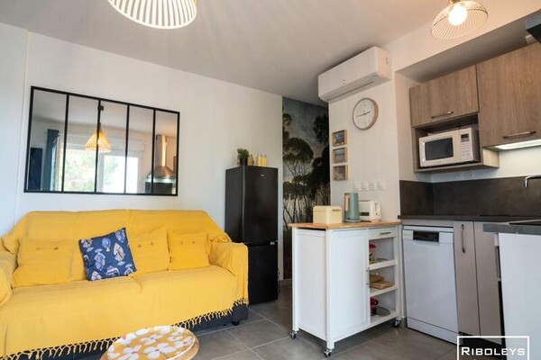 Licht appartement op 400m van strand met zwembad in Vias - thumbnail 2