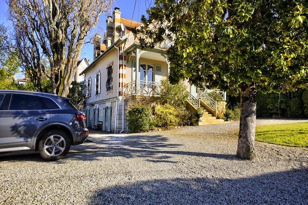 Sfeervol appartement in historische villa op 800m van centrum Arcachon - thumbnail 1