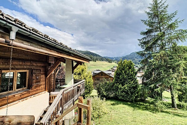 Chalet Léonie: 10-persoons chalet met sauna en jacuzzi in Les Gets - thumbnail 6