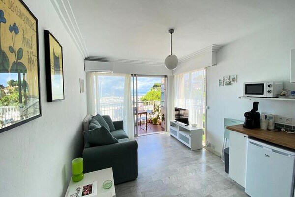 Gerenoveerd appartement op 50m van strand Salis met zeezicht - thumbnail 1