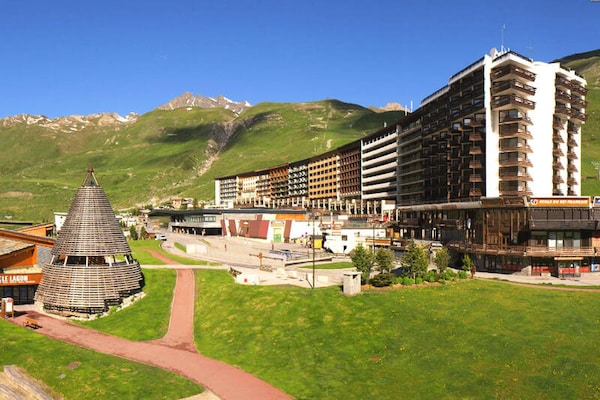 Zonnig appartement aan de piste met uitzicht op het meer van Tignes - thumbnail 2