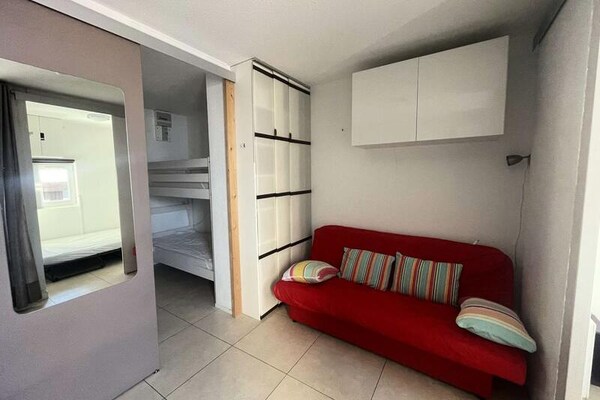 Knus appartement met balkon en uitzicht op de Isèrevallei in Venosc - thumbnail 2