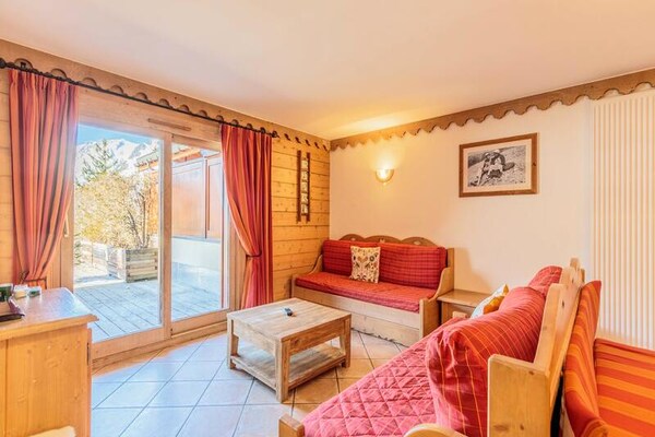 Luxueus 8-persoons appartement in Les 3 Vallées met wellness en 60m² terras - thumbnail 1