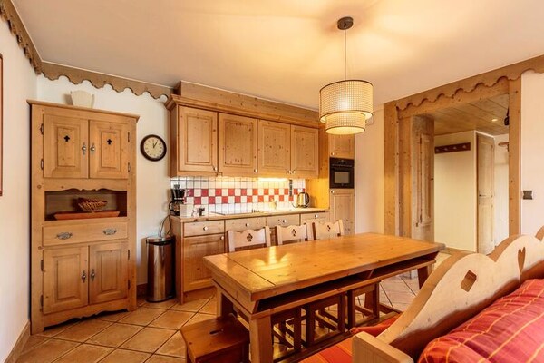 Luxueus 8-persoons appartement in Les 3 Vallées met wellness en 60m² terras - thumbnail 5