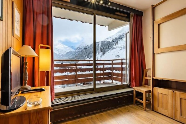Knus appartement op de 5e verdieping met balkon en bergzicht in Méribel Mottaret - thumbnail 3