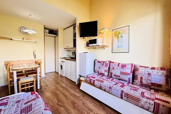 Appartement met Mont Blanc uitzicht, 100m van de piste in Les Coches - thumbnail 2