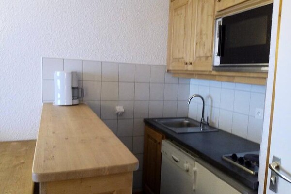Piste-appartement 7p met balkon en uitzicht in Les Allues - thumbnail 3
