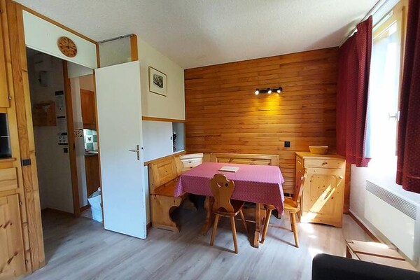 Knusse studio op 80m van de piste met zuidbalkon in Valmorel - thumbnail 1