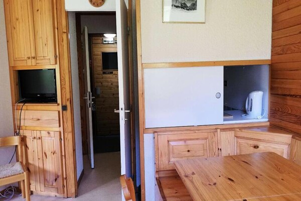 Knusse studio op 80m van de piste met zuidbalkon in Valmorel - thumbnail 3