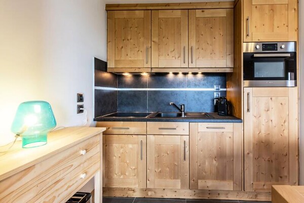 Alpenappartement voor 6 personen direct aan de piste in Valmorel - thumbnail 4