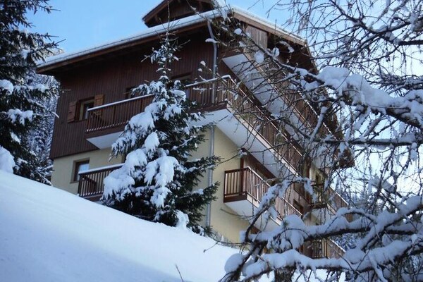 Appartement 6p in Les Chalets D'arrondaz, 100m van de piste in Valfréjus - thumbnail 2