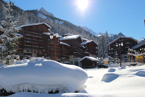 Knusse studio voor 5 op de piste in Modane, Franse Alpen - thumbnail 1