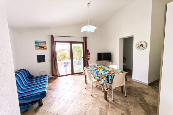 Modern appartement met zeezicht in Budoni voor 6 personen - thumbnail 3