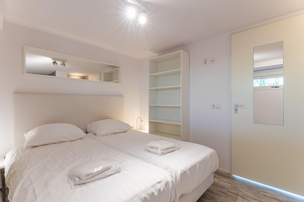 Luxe strandvilla voor 6 personen in Renesse op Vakantiepark Zonnedorp - thumbnail 5