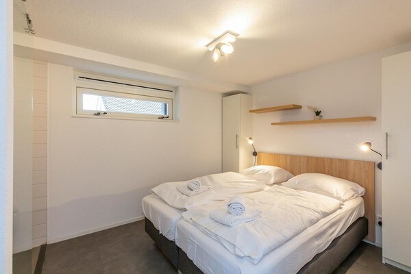 Modern vakantiehuis in Renesse op loopafstand van het strand - thumbnail 4