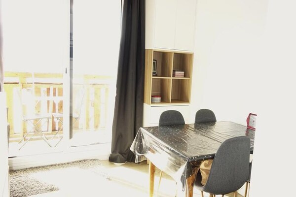 Gezellig 4-persoons appartement in Résidence Balcons d'Huez met skilift op 50m - thumbnail 3