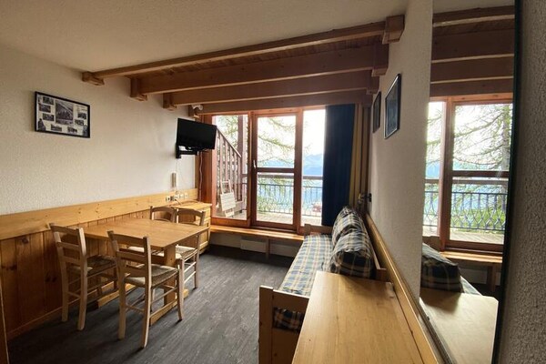 Duplexappartement direct aan de piste in Les Arcs met balkon op het westen - thumbnail 4