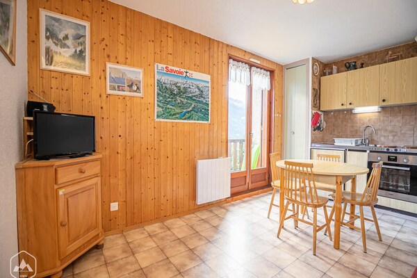 Appartement aan de piste in Aussois met balkon op het zuiden - thumbnail 4