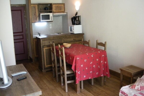 Authentiek 2-kamerappartement voor 6 personen in Bessans, vlakbij de pistes - thumbnail 2