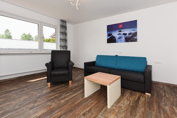 Op 350 m van zee: Modern appartement in Bensersiel - thumbnail 5