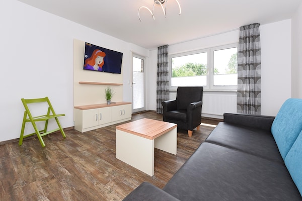 Op 350 m van zee: Modern appartement in Bensersiel - thumbnail 3