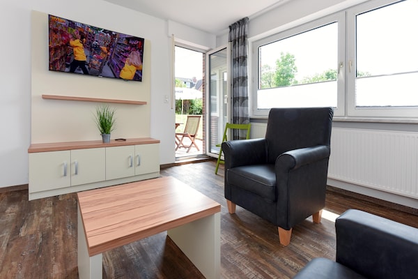 Op 350 m van zee: Modern appartement in Bensersiel - thumbnail 4