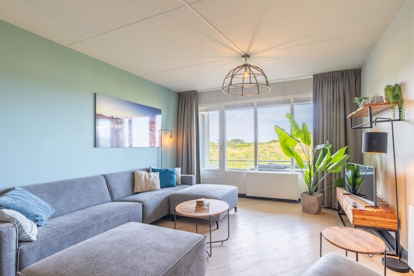 Luxe appartement met sauna en zeezicht in Nationaal Park Duinen van Texel - thumbnail 1