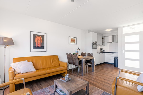 Sfeervol 4-persoons appartement met zeezicht op 2e etage in De Koog - thumbnail 4