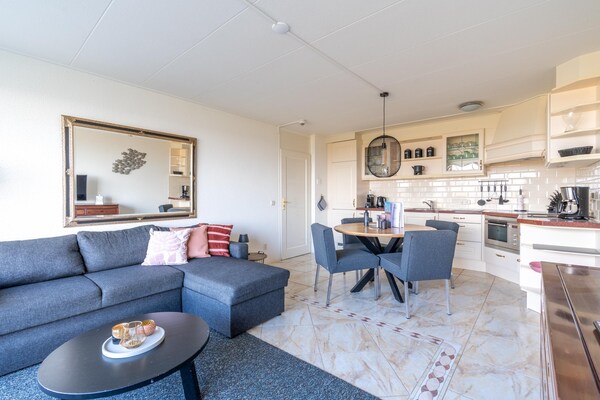 Juliana 064: Zeezichtappartement op het hoogste duin van Texel - thumbnail 6