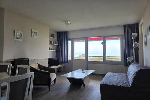 Juliana 162: Gerenoveerd appartement met zeezicht in De Koog - thumbnail 2