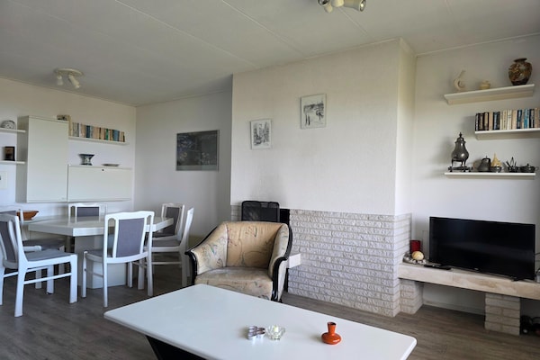 Juliana 162: Gerenoveerd appartement met zeezicht in De Koog - thumbnail 6