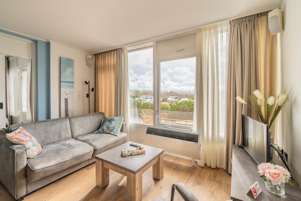 Juliana 076: Sfeervol appartement op het hoogste duin van Texel - thumbnail 2