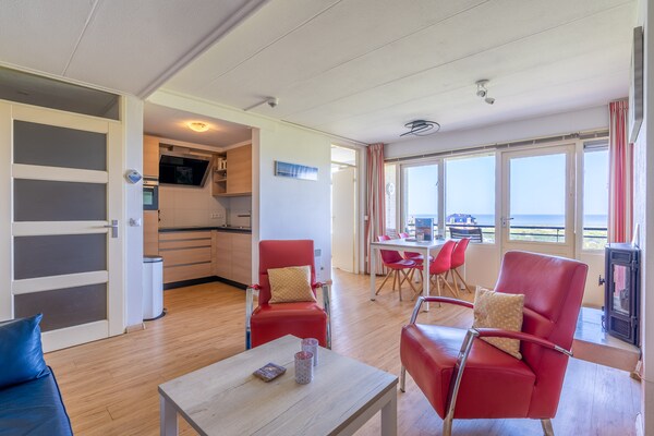 Zeezicht appartement Juliana 110 op het hoogste duin van Texel - thumbnail 4