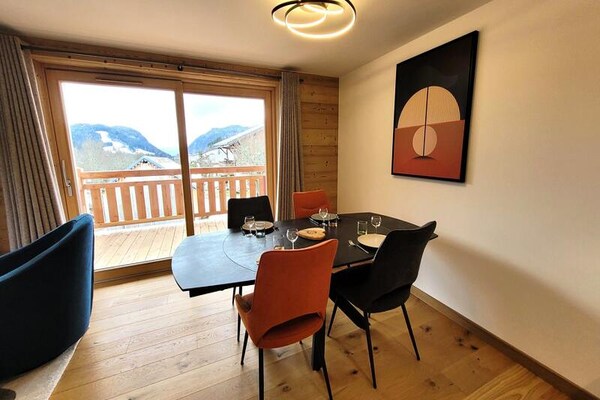 Nieuw appartement in Les Gets, 500m van de piste met zonnig terras - thumbnail 5