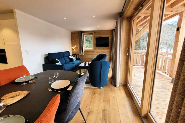 Nieuw appartement in Les Gets, 500m van de piste met zonnig terras - thumbnail 6