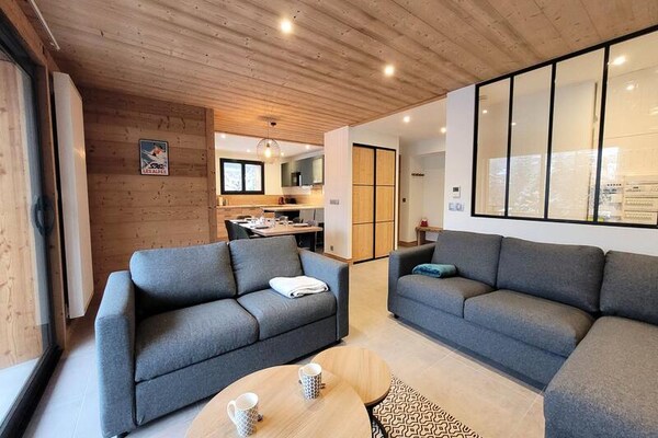 Licht appartement op 50m van de pistes met balkon in Les Gets - thumbnail 4