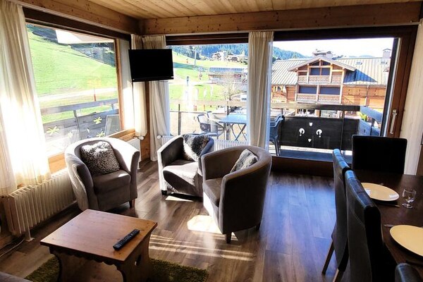 Appartement 85m² direct aan de piste in Les Gets voor 8 personen - thumbnail 2