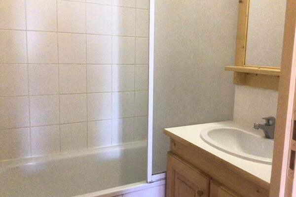 Knus appartement 6p in St Sorlin d'Arves met balkon en bergzicht - thumbnail 3