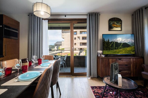 Alpenappartement Les Chalets des Cimes: ski-in/ski-out in Les Saisies - thumbnail 1
