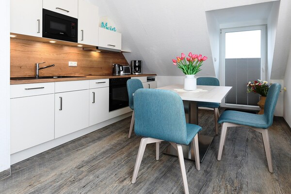 Licht appartement op de bovenverdieping, vlakbij strand Bensersiel - thumbnail 2